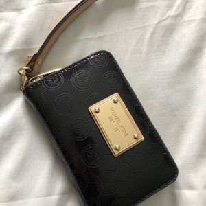Michael Kors patent leather wristlet / wallet